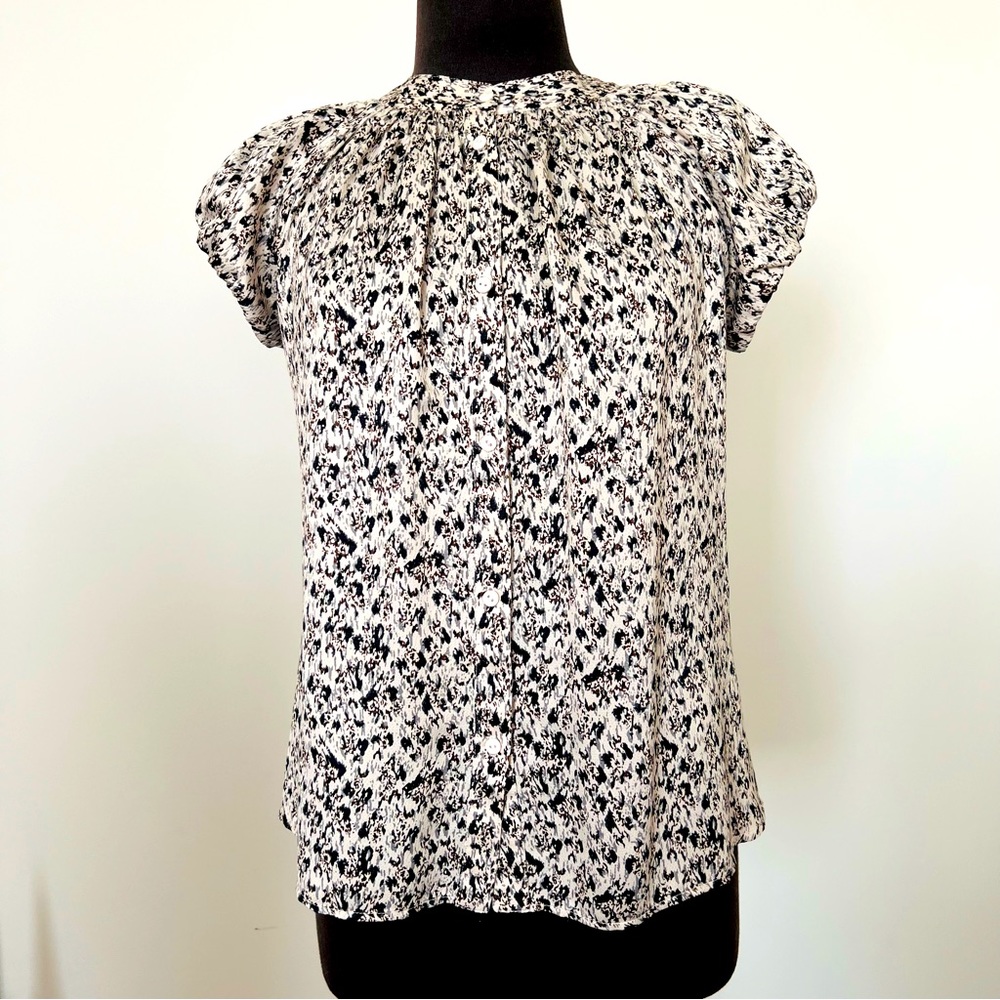 Jigsaw Paris button down ladies top, Size M, Cream/Black/Rust, EUC.